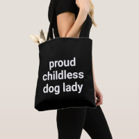 Perro sin hijos orgullosa señora moderna tipografí