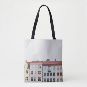BOLSO DE TELA PERSONA TOMANDO FOTO DE ESTRUCTURAS