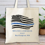 Bolso De Tela Personalización de la policía de cumplimiento de l<br><div class="desc">Bolsa de la Tote delgada de la Línea Azul - Bandera estadounidense con colores de la bandera de la policía, diseño angustiado . Personalizar con nombre u otro texto. Este bolso de tote personalizado de la policía es perfecto para hacer recados, ir al gimnasio, a la policía y a las...</div>