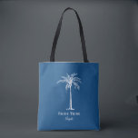 Bolso De Tela Personalizado de árbol de palmas blancas azules de<br><div class="desc">Este divertido bolso de palma tropical con las palabras "tribu de novias" en blanco sobre el fondo azul (color del año 2020) es el regalo perfecto para una ducha de novia para un destino de playa tropical o un boda al aire libre. Personalízalo con el nombre de tu dama de...</div>
