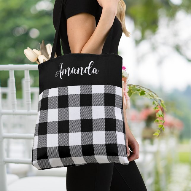 Bolso De Tela Personalizado de la imagen de búfalo blanco y negr (Black and White Buffalo Plaid Personalized Tote Bag, spring/ summer.  Add your name or special text.)