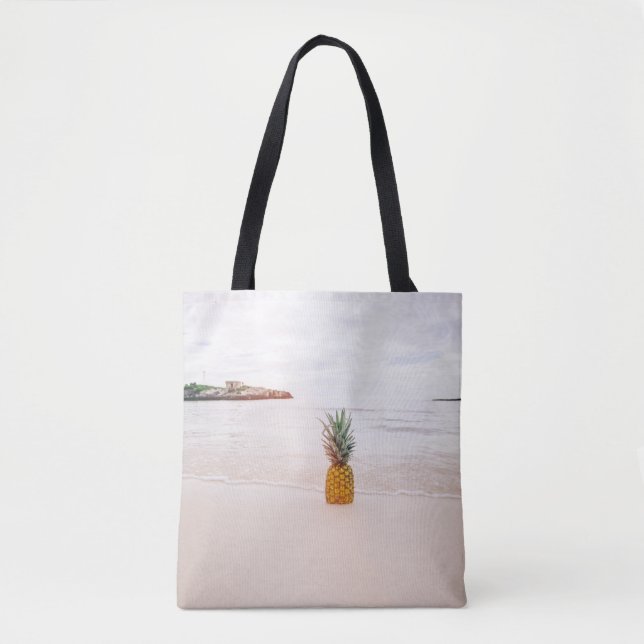 Bolso De Tela Pineapple on sand near beach (Anverso)