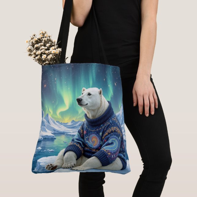 Bolso De Tela Polar Bear Sitting Under Northern Lights (Detalle)