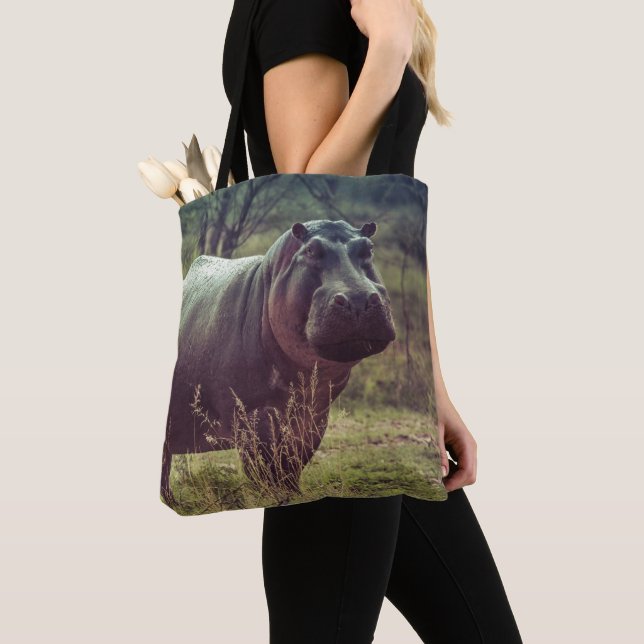 Bolso De Tela Posando hipopótamo frente a cámara en follaje afri (Detalle)