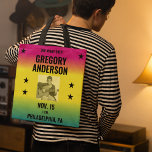 Bolso De Tela Poster de Concierto de Ombre Vintage con Personali<br><div class="desc">Celebra a los músicos con este divertido bolso de tote personalizado. Está listo para ser personalizado con su nombre, su propio texto personalizado y una foto. La bolsa está al estilo de un poster de concierto vintage. Las letras negras audaces se colocan sobre un fondo de color magenta, amarillo y...</div>