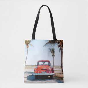 Bolso De Tela Re escarabajo junto a los cocoteros