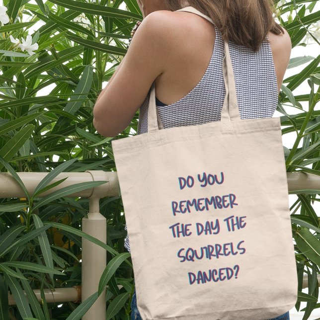 Bolso De Tela ¿Recuerdas la nostalgia retro? (Buy now and relish the joy of the squirrel's dance forever!)