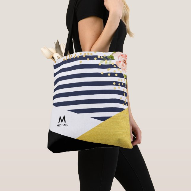 Bolso De Tela Relieve metalizado dorado floral moderno y estilo  (Detalle)