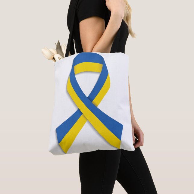 BOLSO DE TELA RIBBONOS UCRANIANOS AZULES Y AMARILLOS (Detalle)