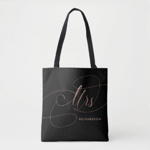 Bolso De Tela Rosa color de rosa en señora elegante negra de la