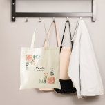 Bolso De Tela Rosa dorada floral salvia verde dama de honor<br><div class="desc">Un fondo blanco. Decorada con rosas de oro rosa de color acuático,  vegetación eucalipto y estribillos dorados. Personalice y agregue el nombre de su dama de honor. Perfecto para la dama de honor en una ducha de novia,  fin de semana de soltera. Atrás: sin diseño</div>