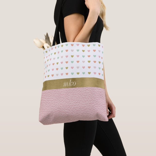 Bolso De Tela Rosa suave con corazón (Detalle)