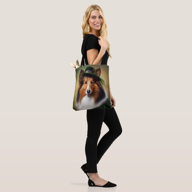 Bolso De Tela Rough Collie Dog in St. Patrick's Day Vress (Puesto)