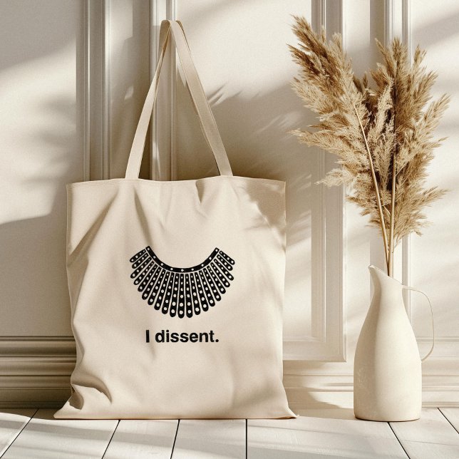 Bolso De Tela Ruth Bader Ginsburg, yo discrepo del collar RBG (Ruth Bader Ginsburg I Dissent illustrated tote bag.)