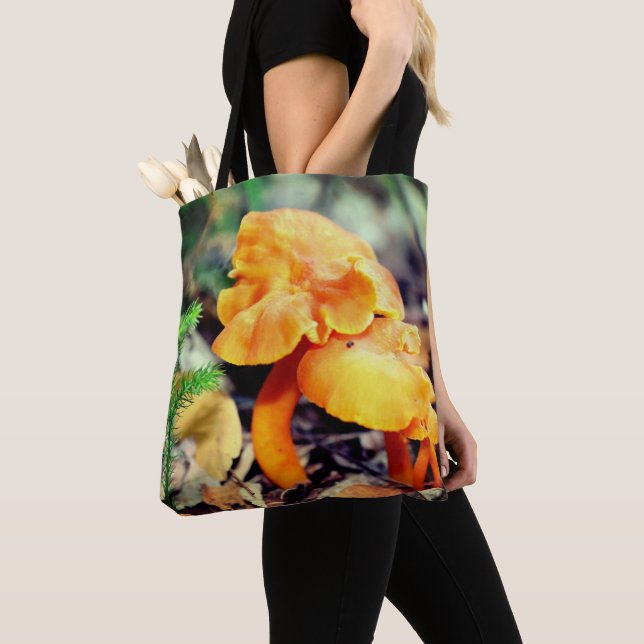 Bolso De Tela Se acercan hongos salvajes de Naranja pálido (Detalle)
