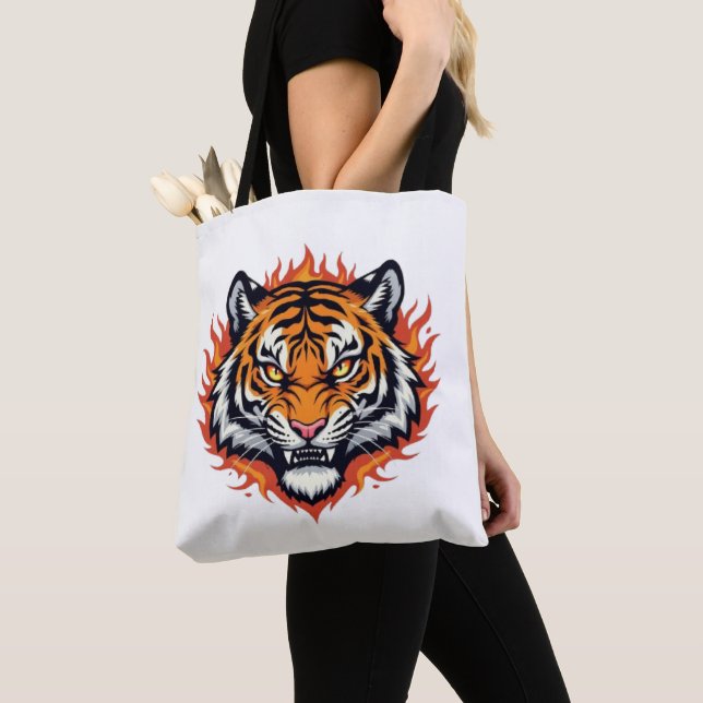 Bolso De Tela Silent Tiger – Precision and Power (Detalle)