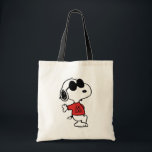 Bolso De Tela Snoopy "Joe Cool"<br><div class="desc">Upgrade your daily carry with the timeless swagger of the Peanuts gang. This "Joe Cool" Canvas Tote Bag turns a practical accessory into a style statement. Featuring a classic, high-contrast print, it showcases Snoopy in his iconic "Joe Cool" persona—shades on, red sweater popping against the natural canvas fabric—ready to handle...</div>