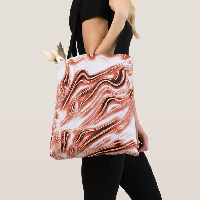 Bolso De Tela Sombrío salmón a rastros rojos largos y ondulados  (Detalle)