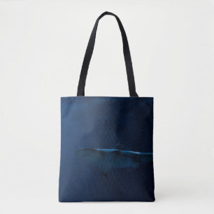 BOLSO DE TELA TIBURÓN GRIS EN EL CUERPO DEL AGUA