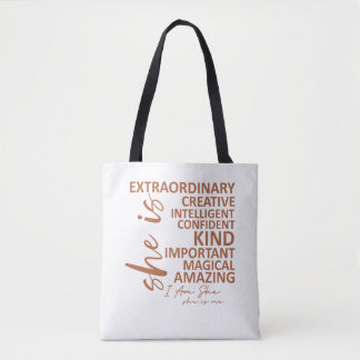 Bolso De Tela Tipografía de Afirmación "Ella es Yo" Mousse de Mo