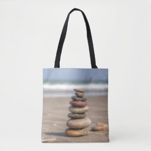 Bolso De Tela Torre de piedra en la playa