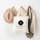 Bolso De Tela Tote de favores de matrimonio de Personalizado bla<br><div class="desc">Favor de matrimonio personalizado o bolsa de bienvenida con monograma personalizado,  nombres y fecha de Boda</div>