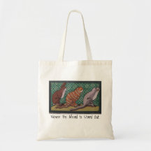 Tote: Nunca Tengas Miedo De Destacarte