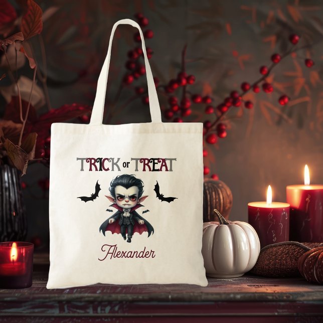 Bolso De Tela Trick infantil de vampiros o trata Halloween (Cute Vampire Kid's Trick or Treat Halloween Tote Bag)