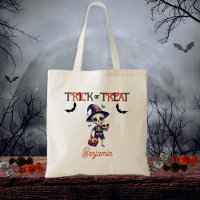 Trick o trato de Halloween con niño esqueleto