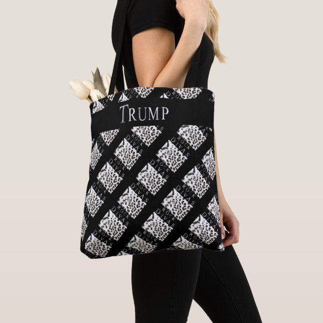 BOLSO DE TELA TRUMP DIVAS (Detalle)