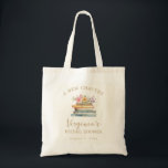 Bolso De Tela Un nuevo capítulo de libros: Ducha de novias<br><div class="desc">Lleve consigo la magia de su ducha de novias dondequiera que vaya con la bolsa de tocador "A New Chapter" de Wildflower y Books, un conservador elegante y práctico para los amantes del libro y las novias por igual. Este tote es encantador y funcional, con elegantes ilustraciones acuáticos pintados a...</div>