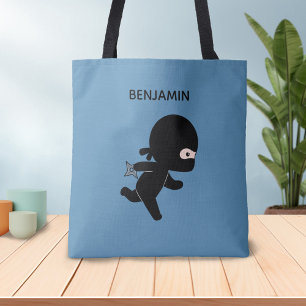 Bolso De Tela Un pequeño Ninja que ejecuta el nombre personaliza