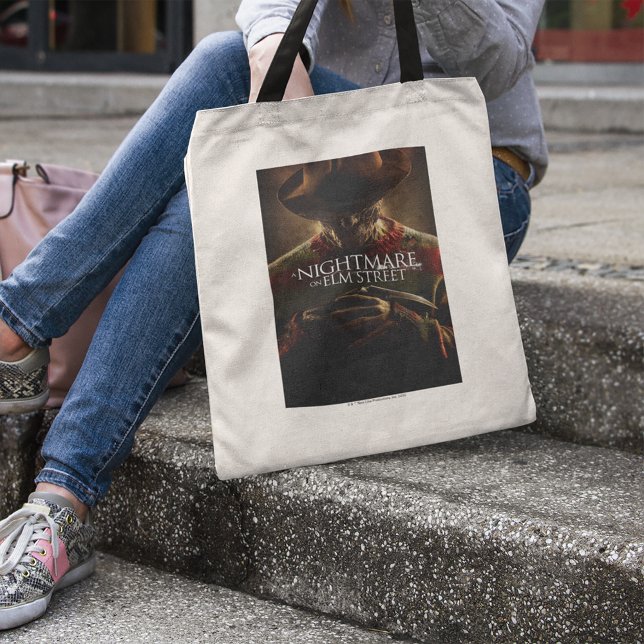 Bolso De Tela Una pesadilla en la calle Elm | Poster de película (Person carrying tote bag)