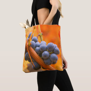 Bolso De Tela Uva Madura En Viñedo