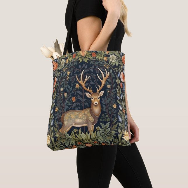 Bolso De Tela Venado Art Nouveau en el jardín (Detalle)