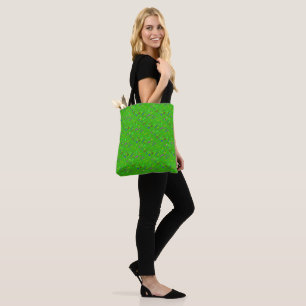Bolso De Tela Verde con pequeños patrones en colores mezclados p