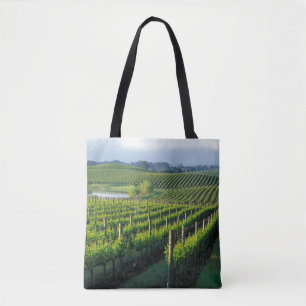 Bolso De Tela Viñas en hileras ordenadas en Napa, California