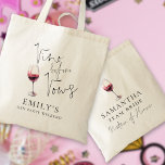 Bolso De Tela Vino Antes de Votos Dama de Honor Despedida de Sol<br><div class="desc">Vino Antes de Votos Dama de Honor Nombre en la parte trasera Fin de semana de despedida de soltera. Vino antes de votos en la parte delantera y Dama de honor en la parte trasera están en un elegante guión conjunto - otros papeles también están disponibles en esta colección. El...</div>