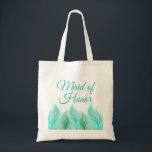 Bolso De Tela Watercolor Feathers, empleada del Boda de honor<br><div class="desc">Este diseño luminoso y aireado presenta plumas acuáticas en tonos azules, acuáticos y verdes. Coordina con la "Colección Boda de plumas acuáticas". Utilícelo para favores matrimoniales o como elemento de conveniencia en bodas de destino. En este diseño se ofrecen totes para toda la fiesta nupcial y se presentan en diferentes...</div>
