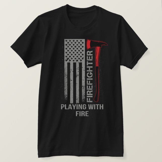 Bombero jugando con camiseta de bomberos (Anverso del diseño)