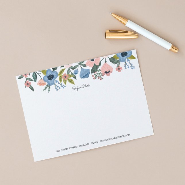 Bonito Blossom Marco y notas florales rosa y azul (Subido por el creador)