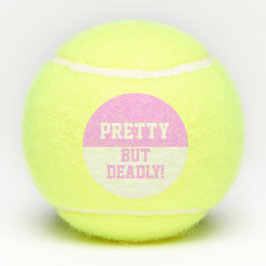 Bonito rosado divertido pero pelotas de tenis de