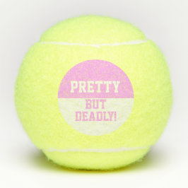 Bonito rosado divertido pero pelotas de tenis de