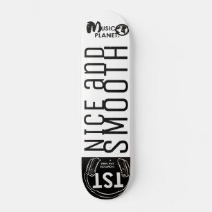 BONITO Y SIMPLE Skateboard