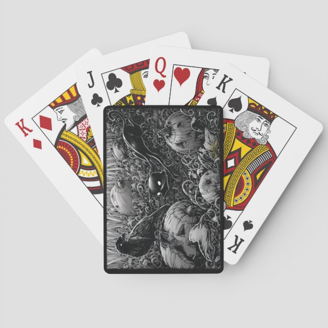 Boo Kitty alza una carta de juego en raven (Reverso)