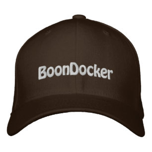 Bordada "BoonDocker" FlexFit Brown Sledders.com Gorra