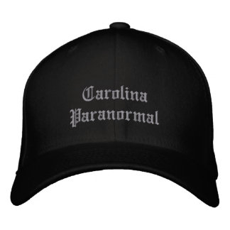 Bordada Carolina Paranormal - Gorra
