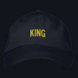 Bordada Estilo Gorra de  de la Marina ajustable para el pe<br><div class="desc">Elevar su armario casual con el tapón ajustable de texto KING Personalizado. Con un impresionante bordado "KING" con letras en negrita,  este gorro marino combina estilo y confort. La correa ajustable asegura un ajuste suave y personalizado para el desgaste de todo el día.</div>