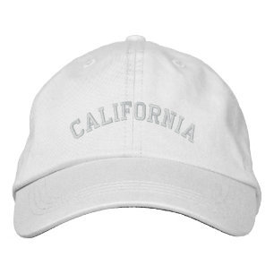 Bordada Gorra ajustada en barro de California