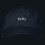 Bordada Gorra del Personalizado de la "King" Cap de la Arm<br><div class="desc">King Cap diario: Eleva tu vestimenta diaria con esta gorra ajustable de la marina,  mostrando la palabra "Rey" en un bordado preciso y limpio.</div>